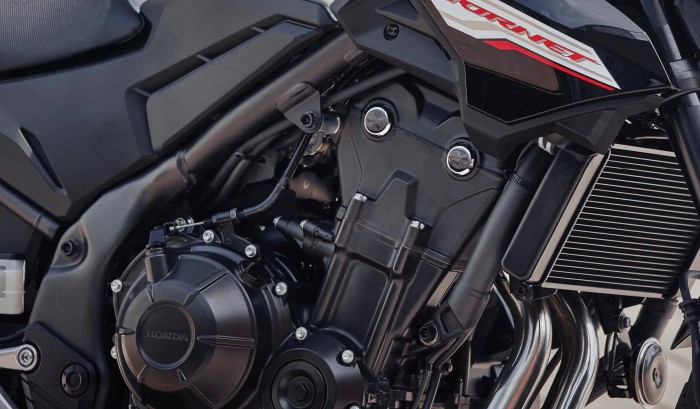 DOHC Twin Cylinder Engine