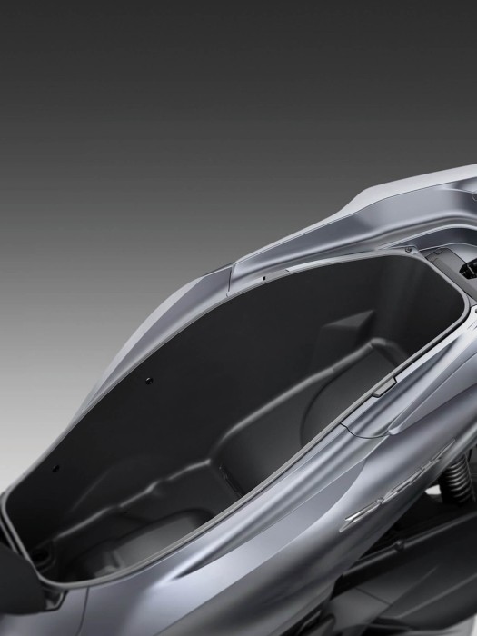 28L Underseat Storage 28L Underseat Storage