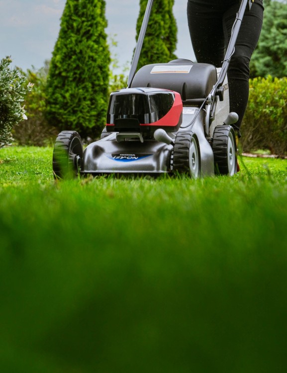 Modern & Sleek Modern & Sleek